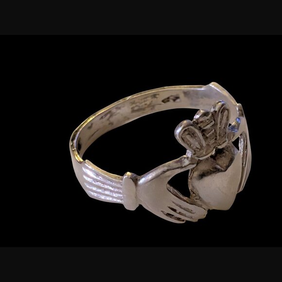 Vintage 925 Sterling Silver Size 6.5 Claddagh Ring - Picture 3 of 9